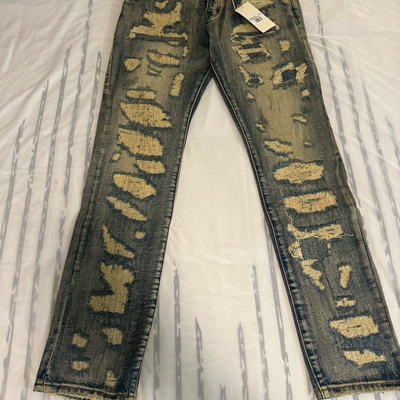 MNML Other - MNML Distressed Jeans Men’s SIZE 30